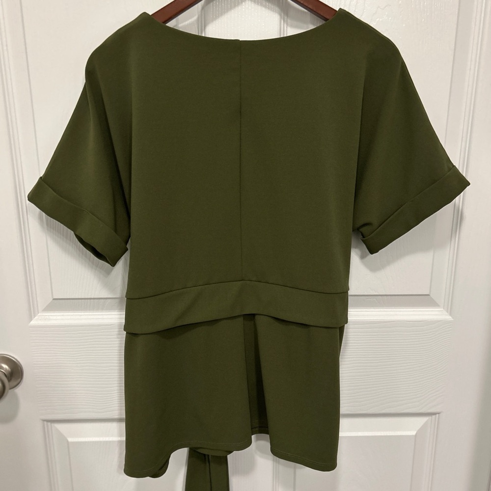 Worthington Green Tie Front Boxy Blouse